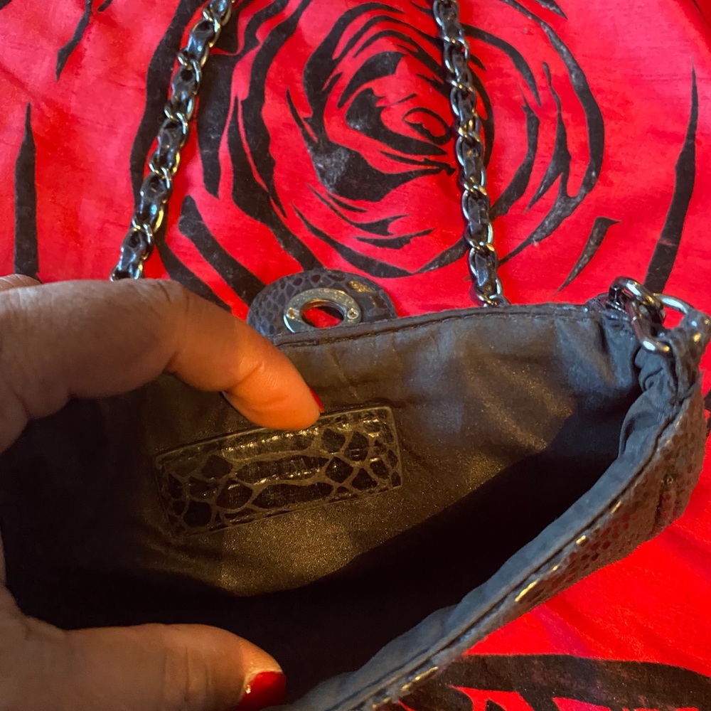 Purse - Picture 2 of 5